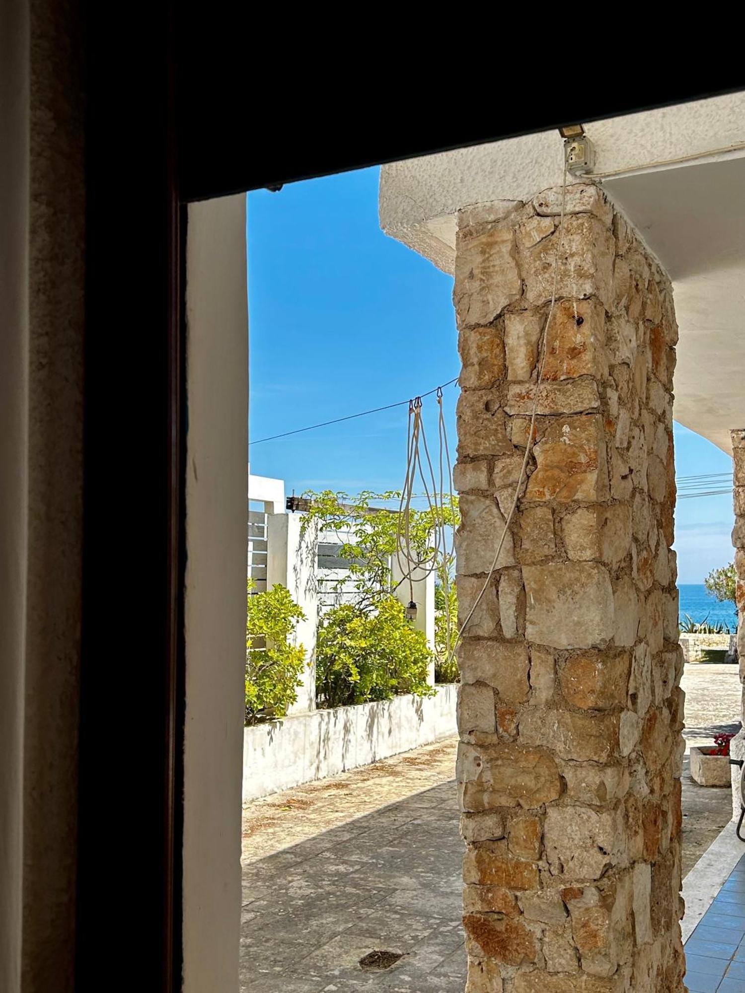 Capitolo Villa Monopoli Luaran gambar